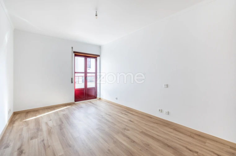 Apartamento T3 para Arrendamento em Marrazes e Barosa Foto 29