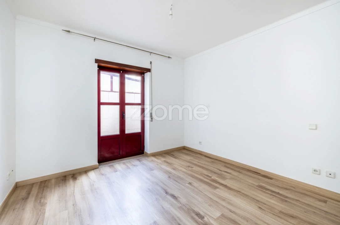 Apartamento T3 para Arrendamento em Marrazes e Barosa Foto 34