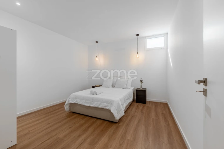 Prédio para Venda em Leiria, Pousos, Barreira e Cortes Foto 17