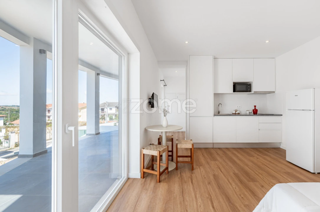 Prédio para Venda em Leiria, Pousos, Barreira e Cortes Foto 23