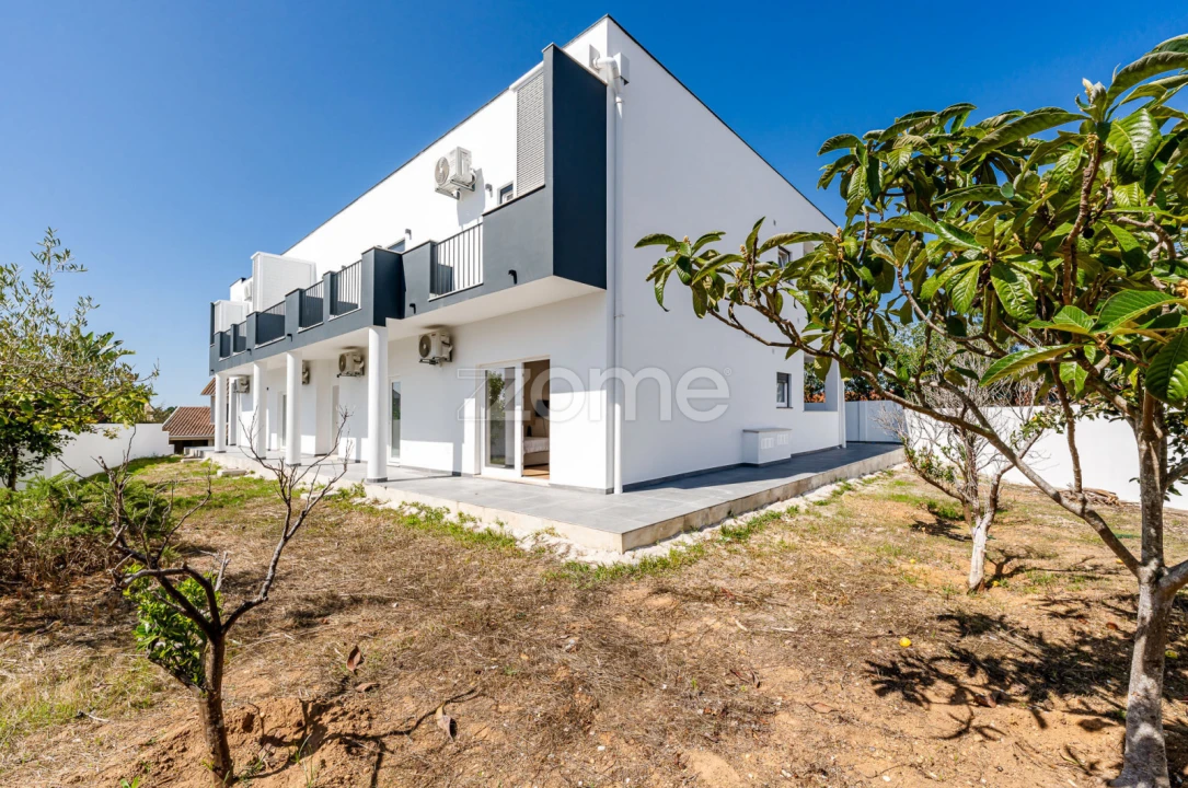 Prédio para Venda em Leiria, Pousos, Barreira e Cortes Foto 5