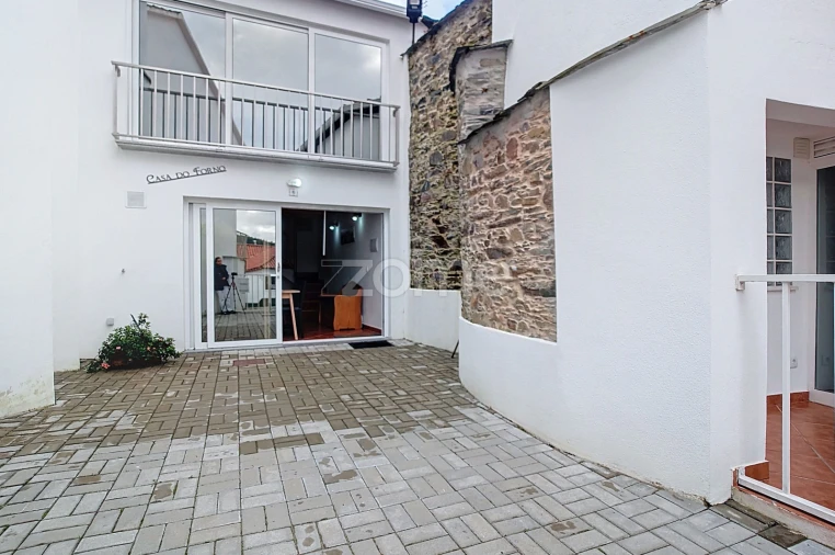 Moradia T1 para Venda em Pessegueiro Foto 4