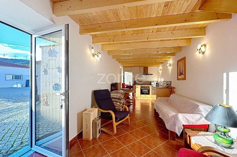 Moradia T1 para Venda em Pessegueiro Foto 29