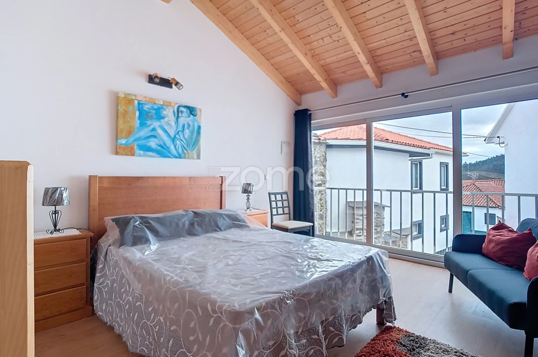 Moradia T1 para Venda em Pessegueiro Foto 1