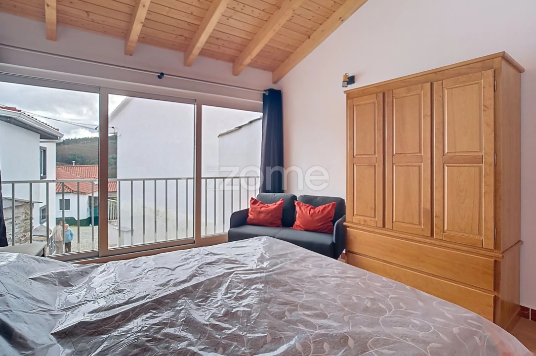 Moradia T1 para Venda em Pessegueiro Foto 10