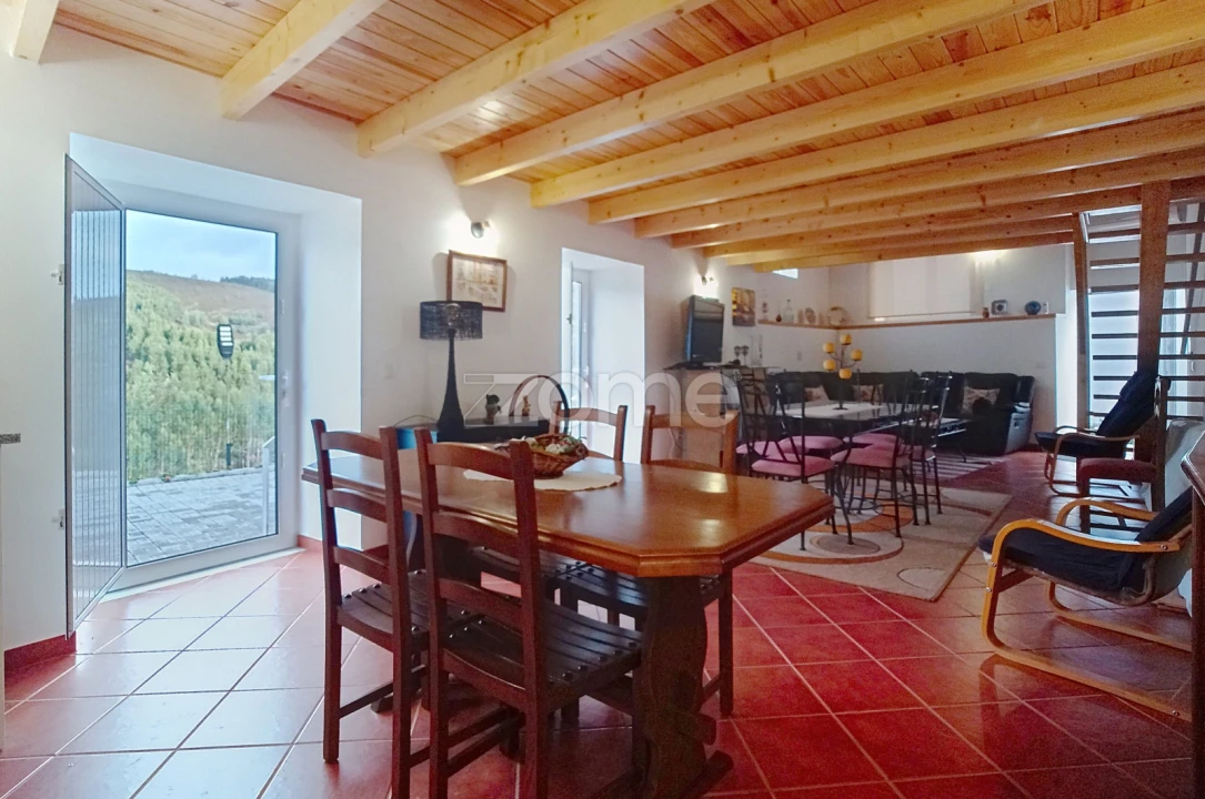 Moradia T1 para Venda em Pessegueiro Foto 20