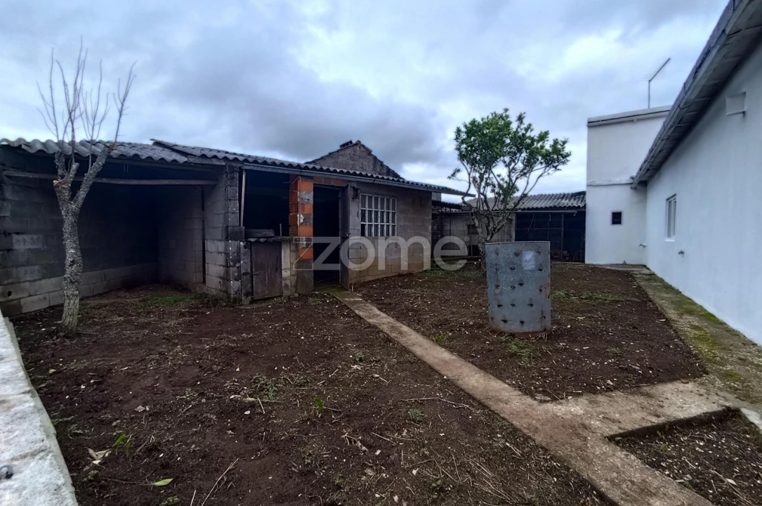 Moradia T3 para Venda em Mira de Aire Foto 31