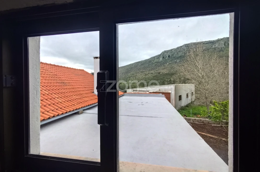 Moradia T3 para Venda em Mira de Aire Foto 32