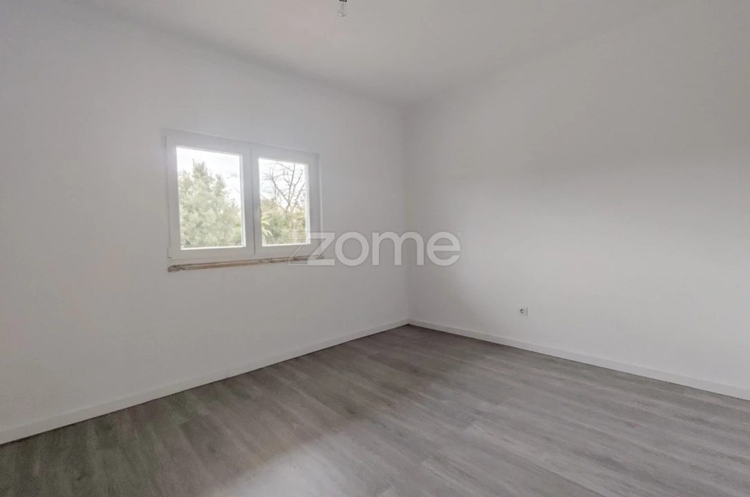 Moradia T3 para Venda em Mira de Aire Foto 13