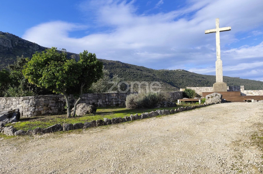 Moradia T3 para Venda em Mira de Aire Foto 58