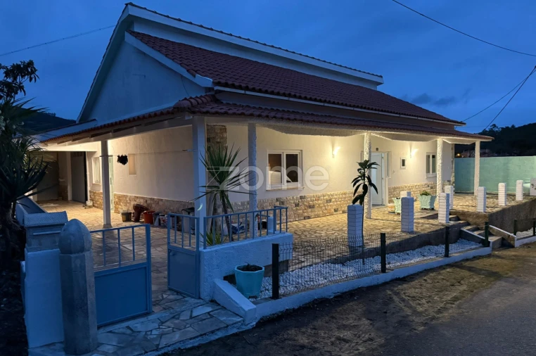 Moradia T3 para Venda em Mira de Aire