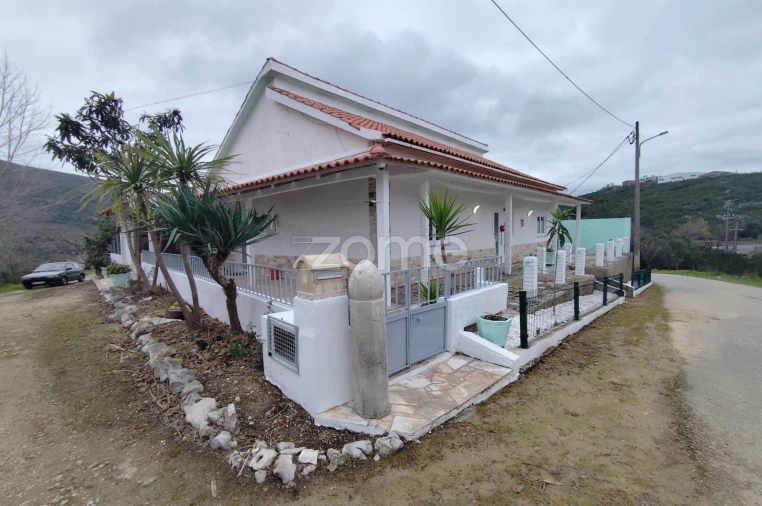 Moradia T3 para Venda em Mira de Aire Foto 11