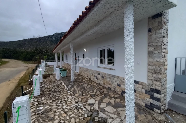 Moradia T3 para Venda em Mira de Aire Foto 34