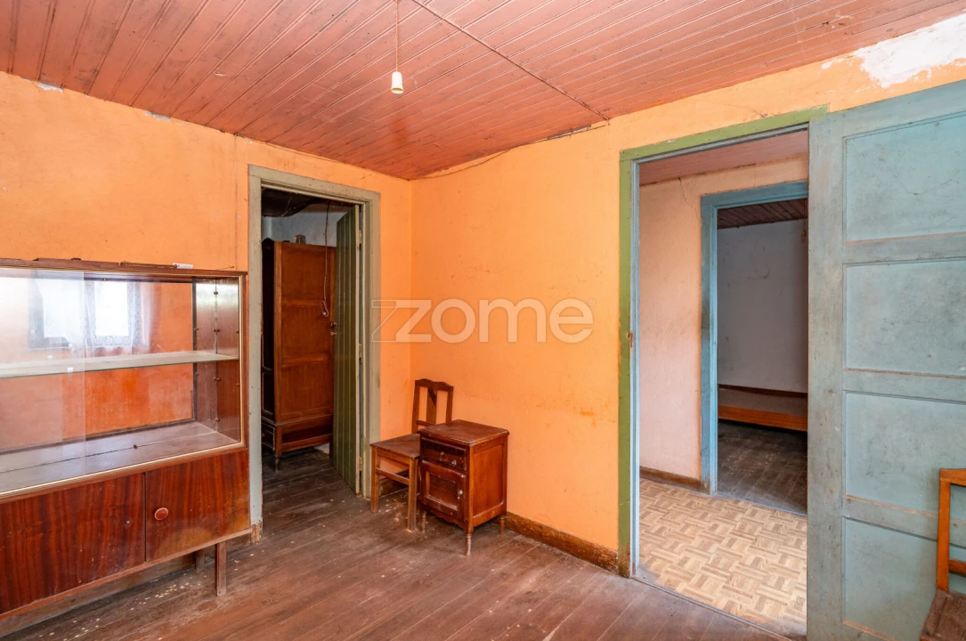 Moradia T1 para Venda em Gesteira e Brunhós Foto 12