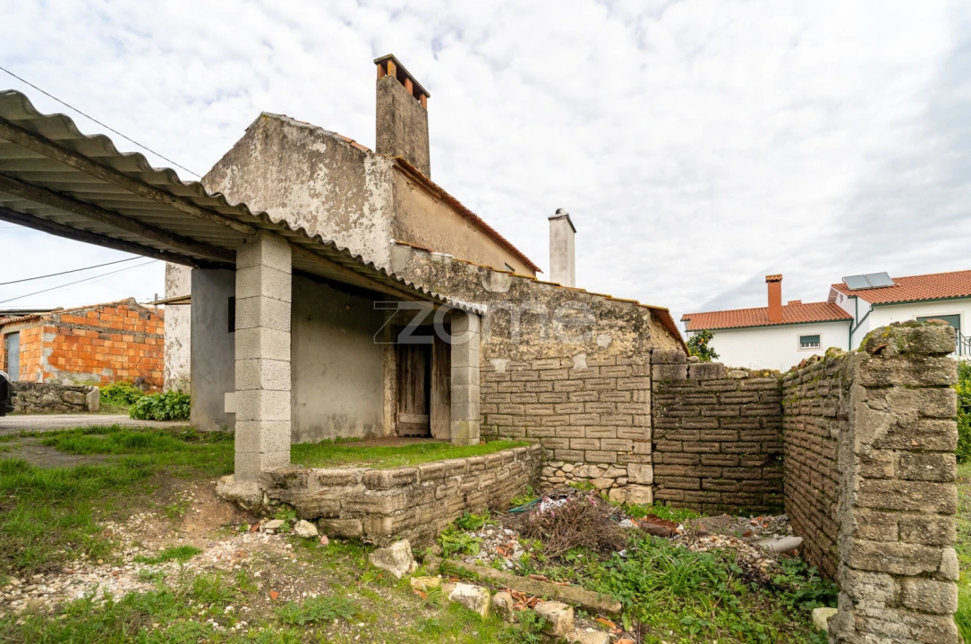 Moradia T1 para Venda em Gesteira e Brunhós Foto 7