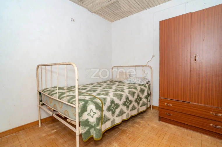 Moradia T2 para Venda em Samuel Foto 6