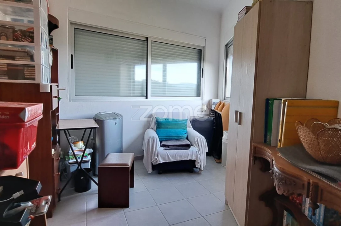 Moradia T3 para Venda em Almalagues Foto 7