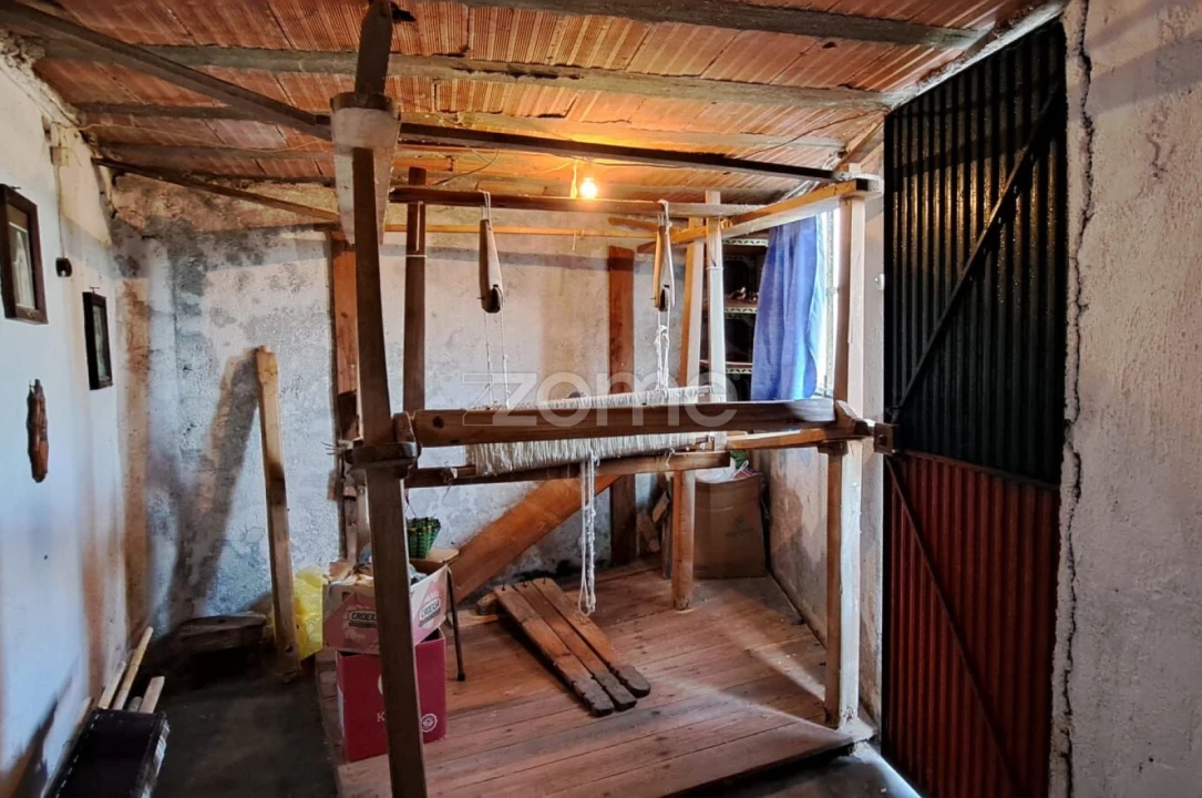 Moradia T3 para Venda em Almalagues Foto 21