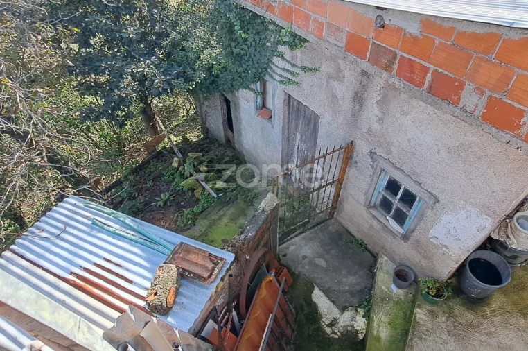 Moradia T3 para Venda em Almalagues Foto 29