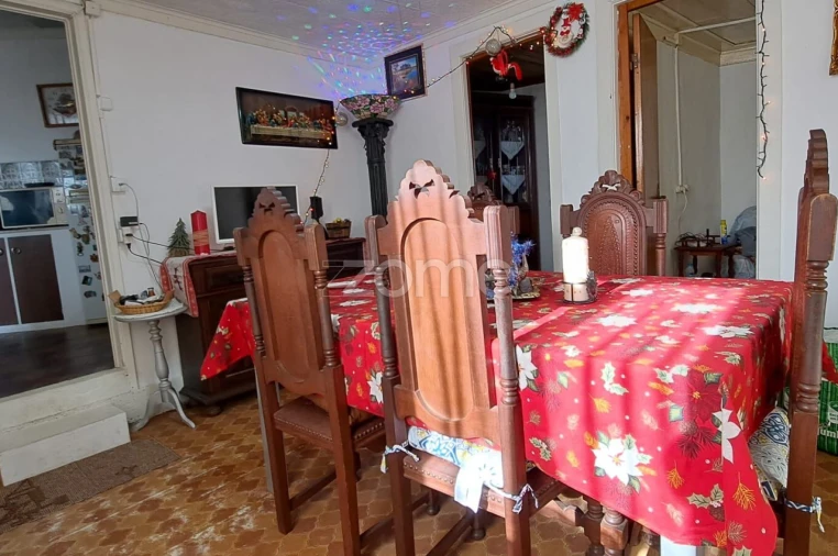 Moradia T3 para Venda em Almalagues Foto 26