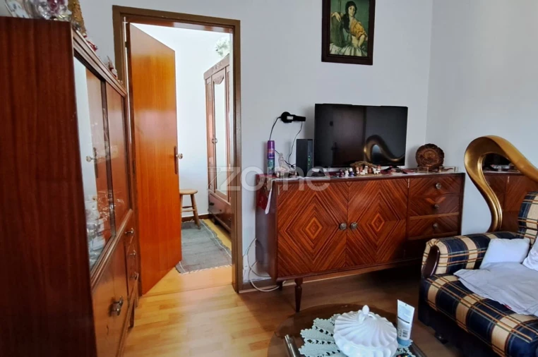 Moradia T3 para Venda em Almalagues Foto 11