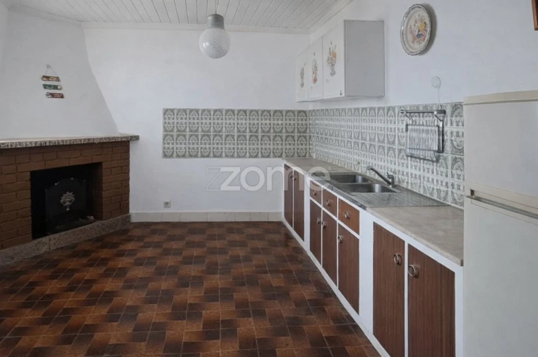 Moradia T3 para Venda em Almalagues Foto 14