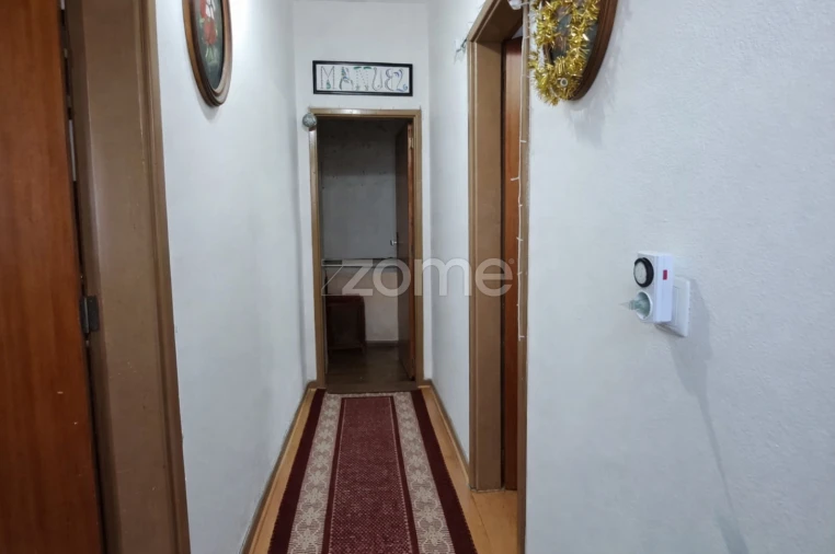 Moradia T3 para Venda em Almalagues Foto 4