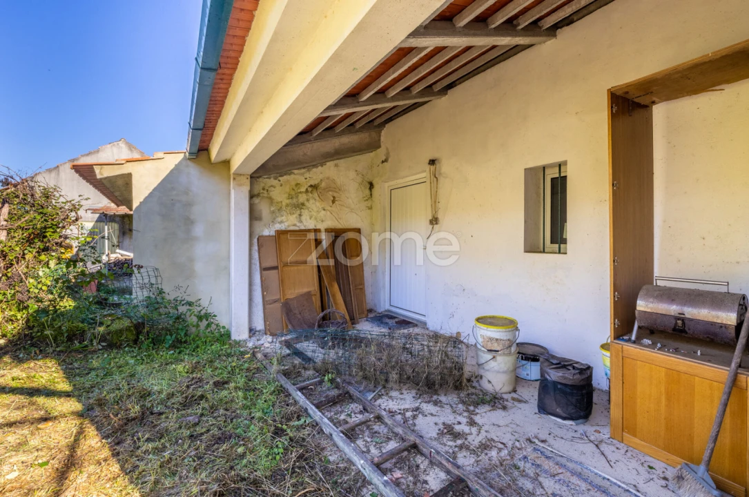 Moradia T1 para Venda em Santiago e São Simão de Litém e Albergaria dos Doze Foto 10