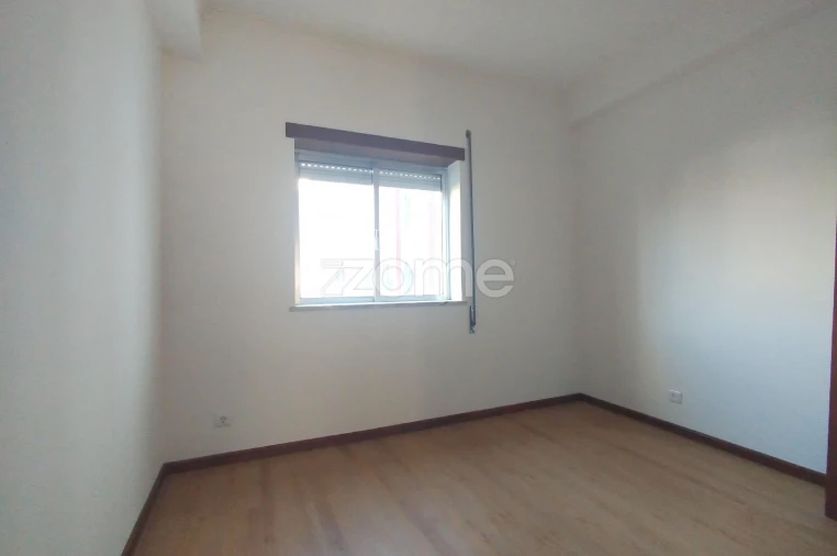 Apartamento T3 para Venda em Santa Clara e Castelo Viegas Foto 18