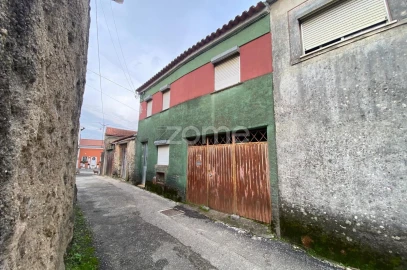 Prédio para Venda em Souselas e Botão
