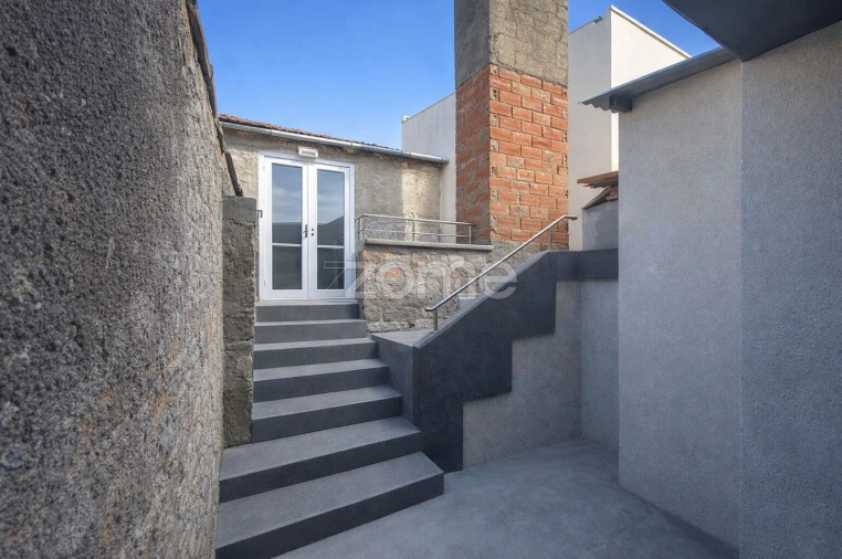 Prédio para Venda em Souselas e Botão Foto 17