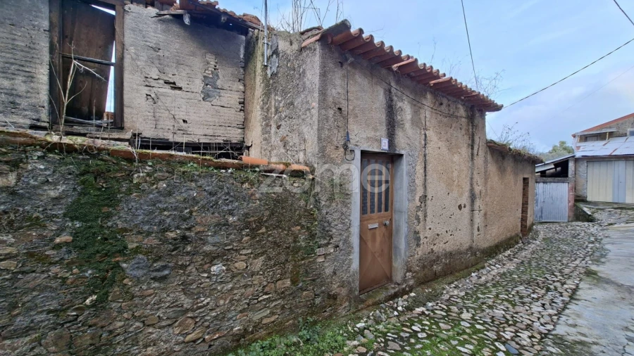 Moradia T4 para Venda em Arganil