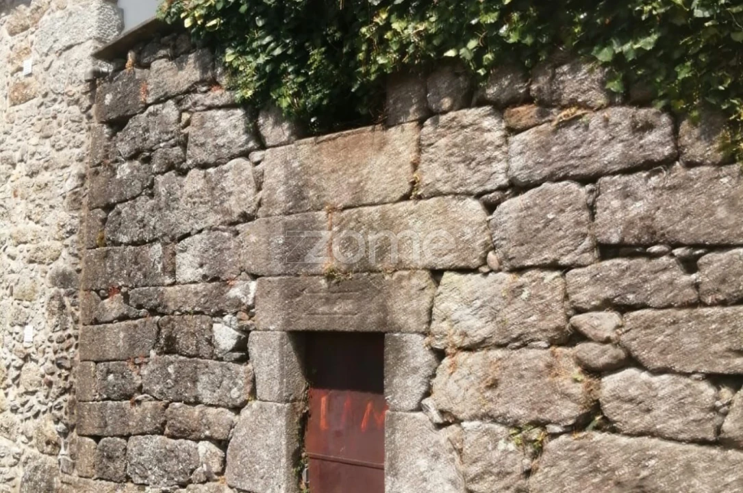 Moradia T4 para Venda em Paredes de Coura e Resende Foto 2