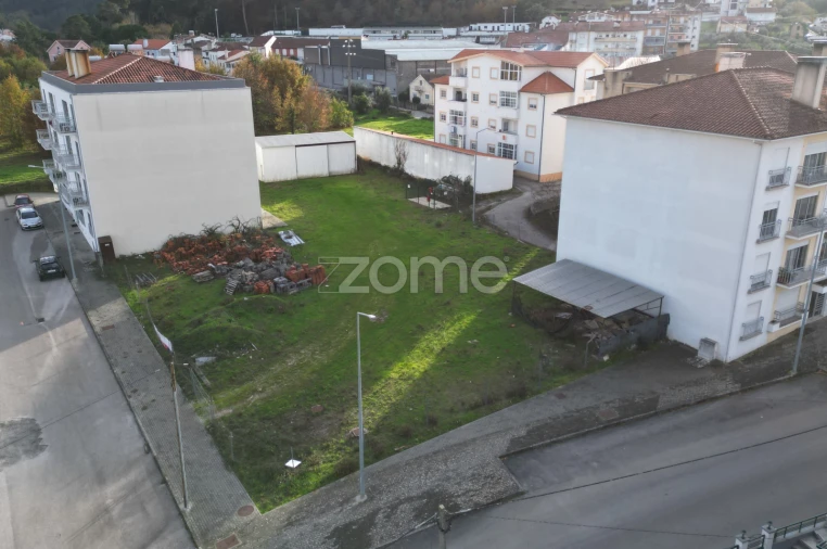 Terreno para Venda em Arganil Foto 9