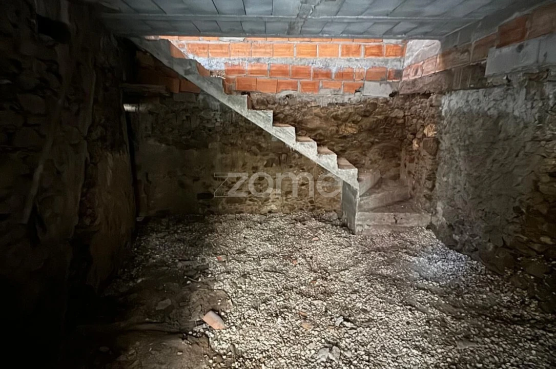 Moradia T2 para Venda em Arganil Foto 8