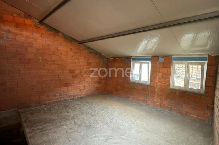 Moradia T2 para Venda em Arganil Foto 6