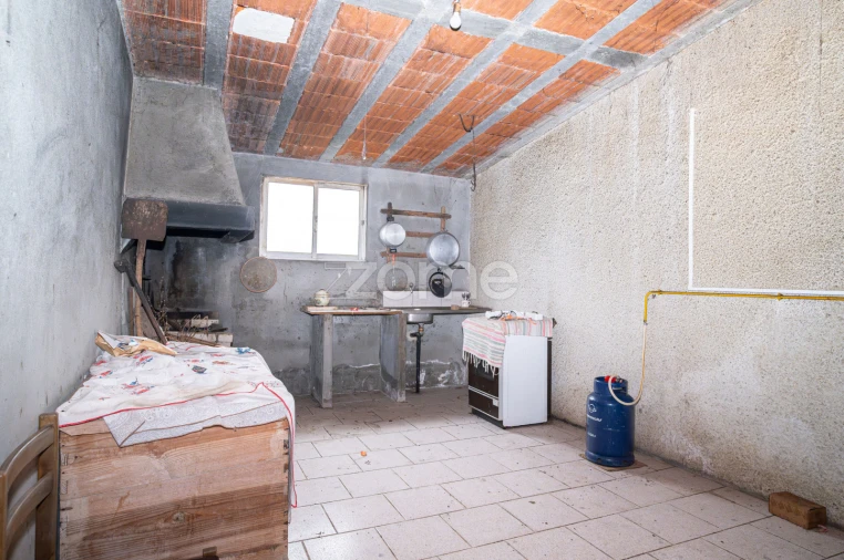 Moradia T2 para Venda em Leiria, Pousos, Barreira e Cortes Foto 22