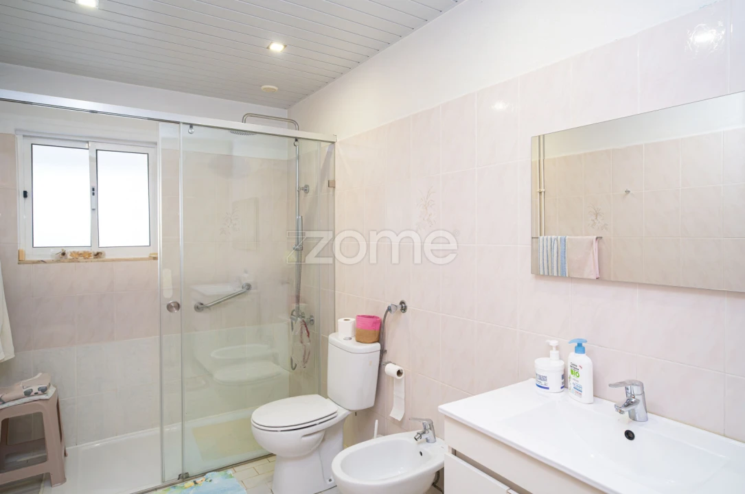 Moradia T2 para Venda em Leiria, Pousos, Barreira e Cortes Foto 17