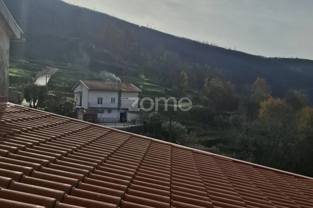 Moradia T3 para Venda em Penalva de Alva e São Sebastião da Feira Foto 9