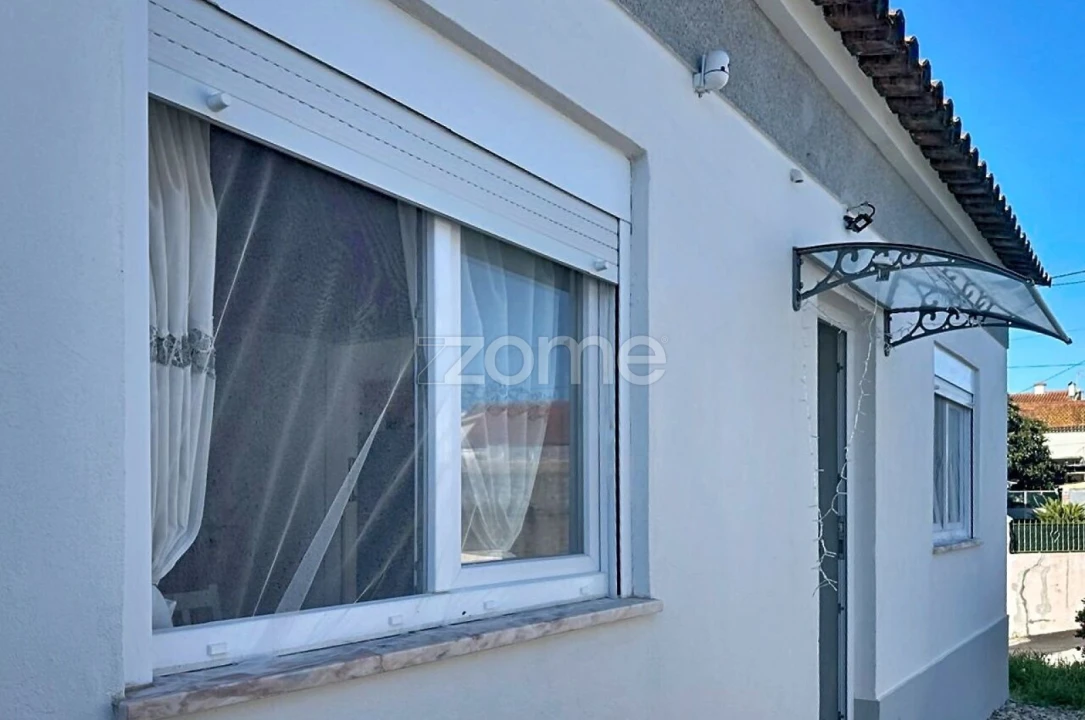 Moradia T3 para Venda em Tavarede Foto 7