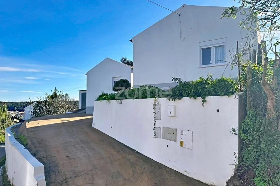 Moradia T3 para Venda em Tavarede Foto 14