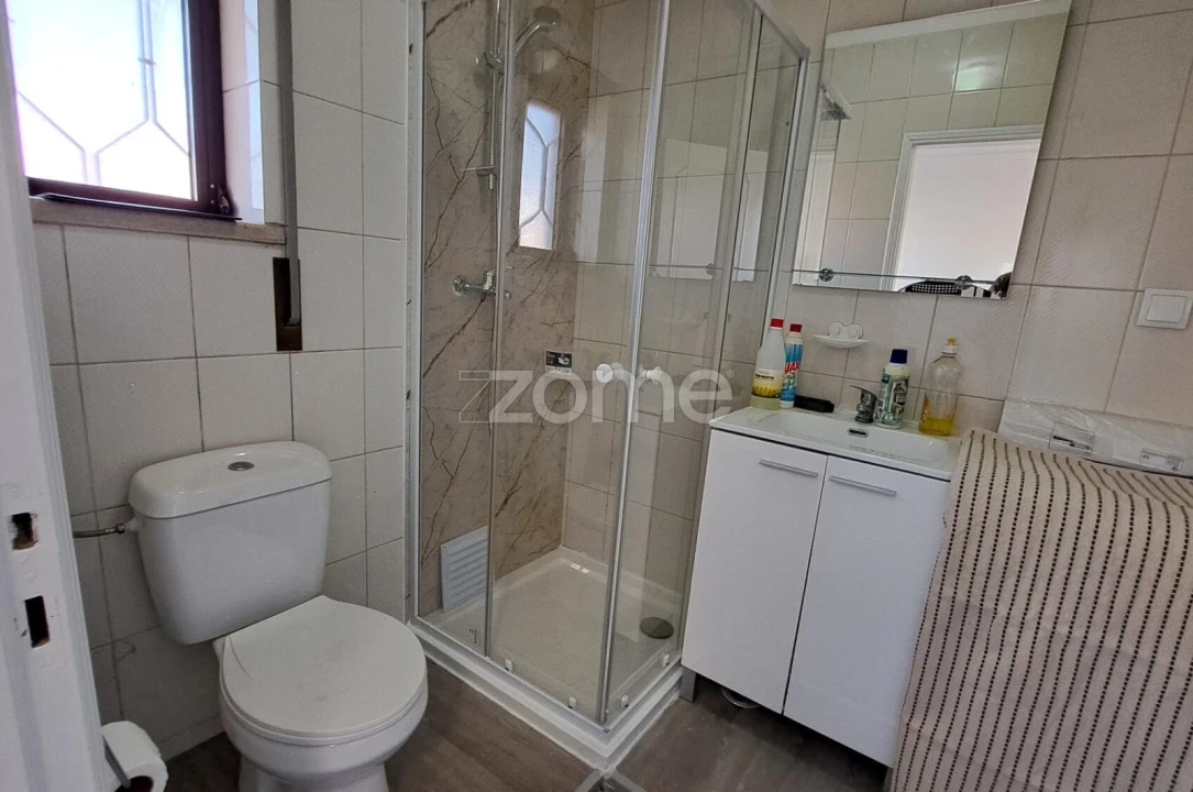 Apartamento T1 para Arrendamento em Marrazes e Barosa Foto 23
