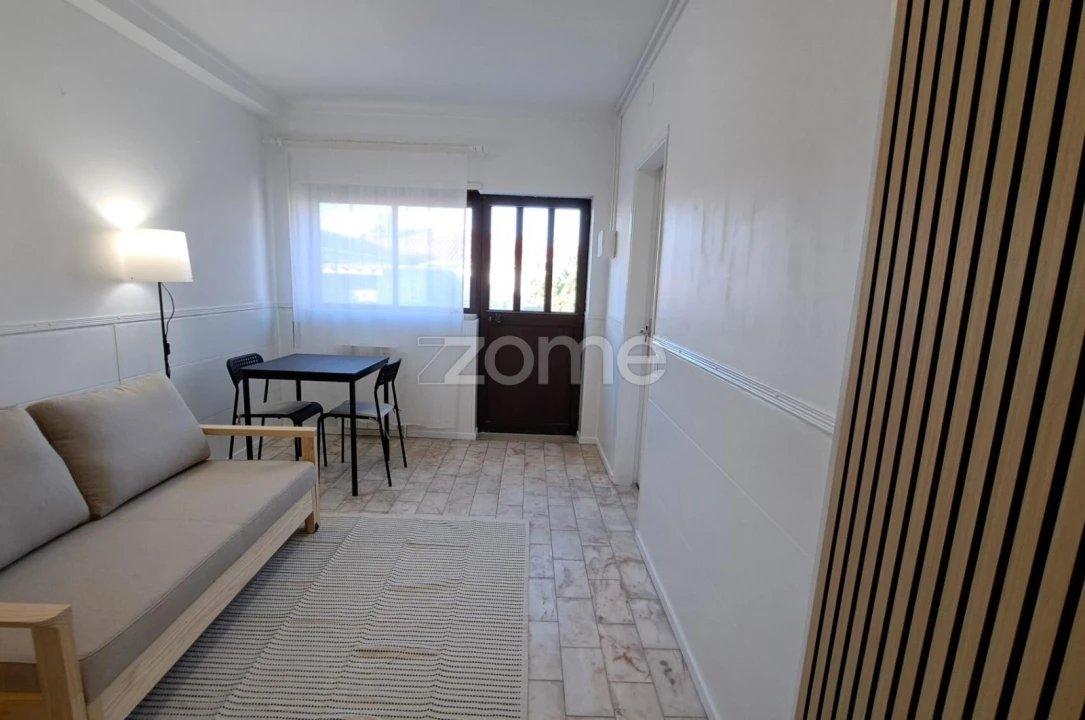 Apartamento T1 para Arrendamento em Marrazes e Barosa Foto 3
