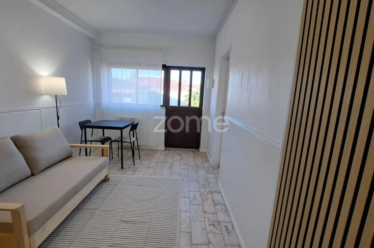 Apartamento T1 para Arrendamento em Marrazes e Barosa Foto 2
