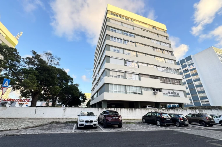 Apartamento T2 para Arrendamento em Oeiras e São Julião da Barra, Paço de Arcos e Caxias Foto 2