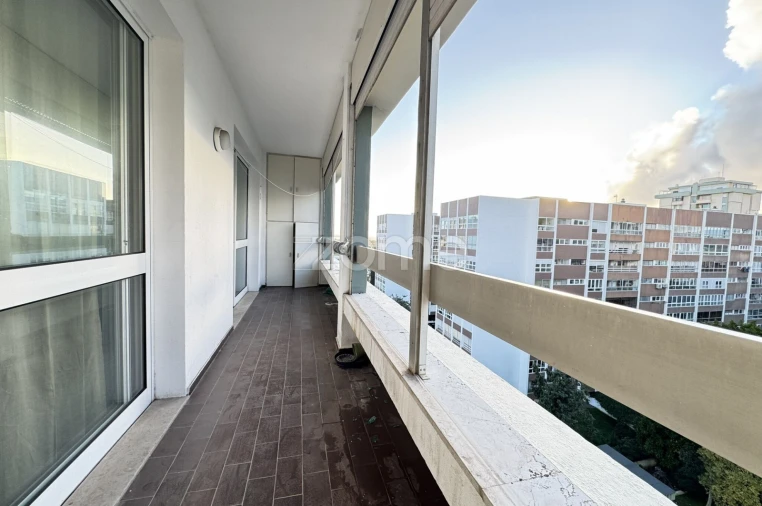 Apartamento T2 para Arrendamento em Oeiras e São Julião da Barra, Paço de Arcos e Caxias Foto 28