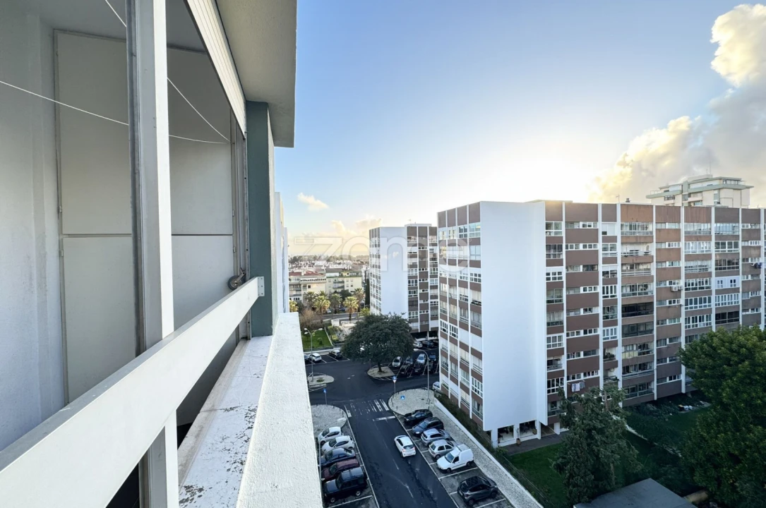 Apartamento T2 para Arrendamento em Oeiras e São Julião da Barra, Paço de Arcos e Caxias Foto 31