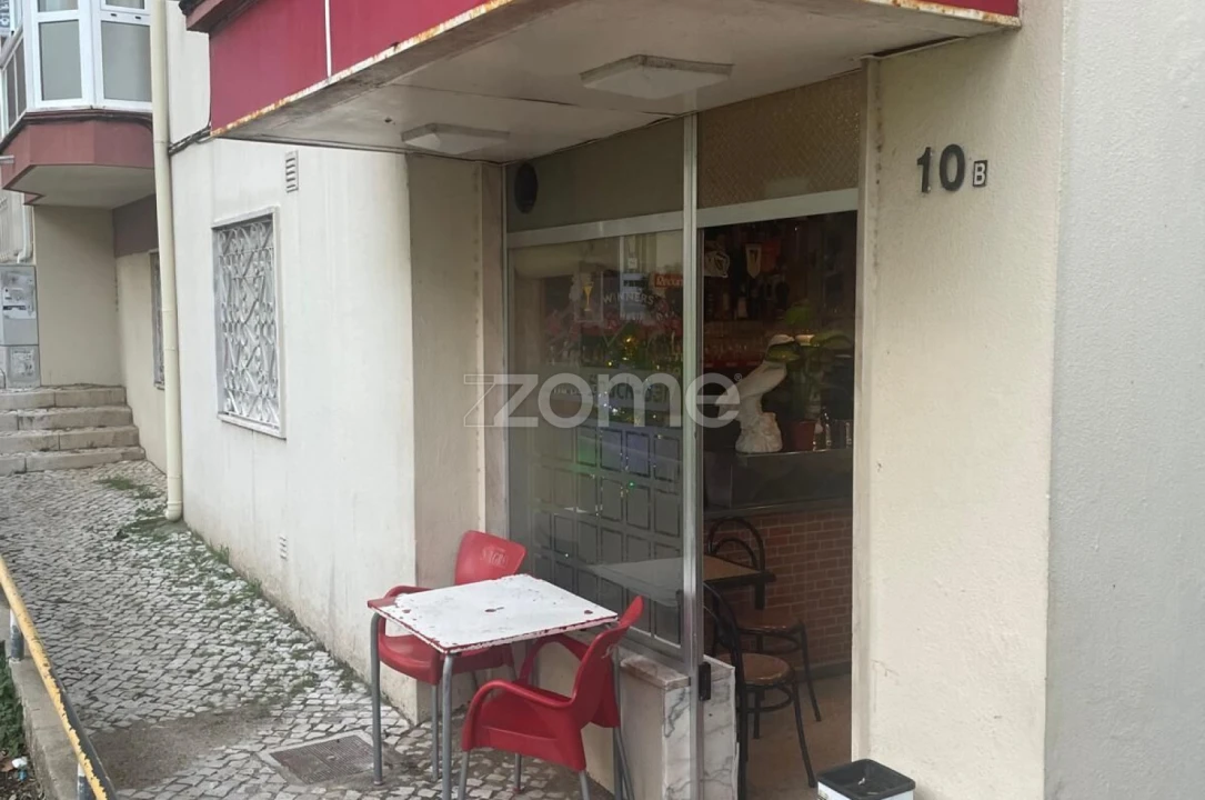 Negócio para Trespasse em Águas Livres Foto 2