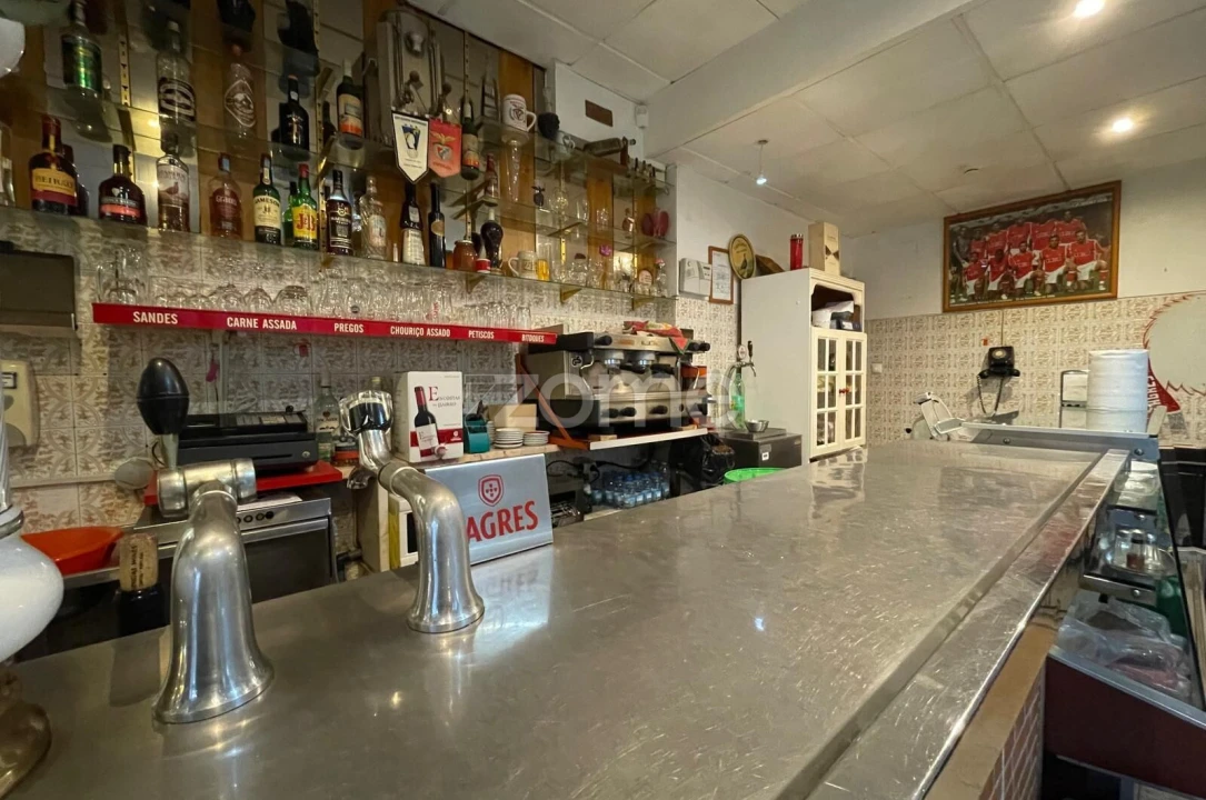 Negócio para Trespasse em Águas Livres Foto 13