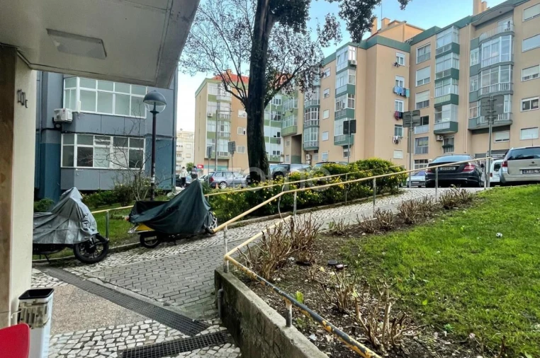 Negócio para Trespasse em Águas Livres Foto 6